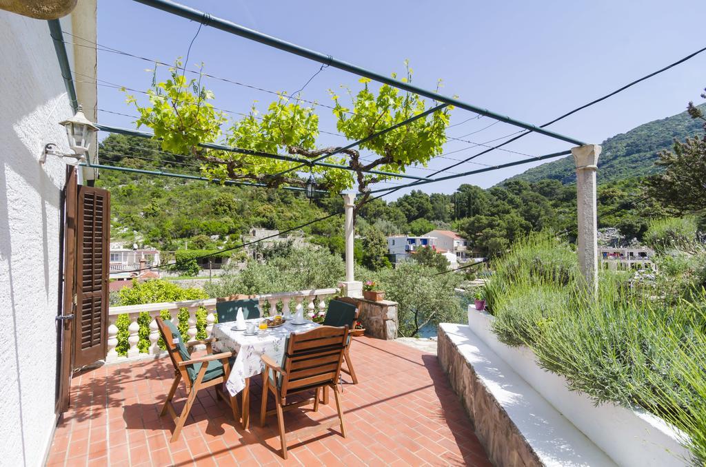 Apartment Nadine Okuklje 外观 照片