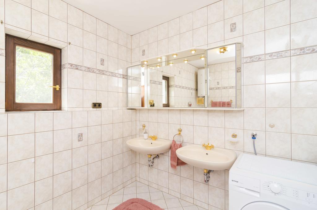 Apartment Nadine Okuklje 外观 照片